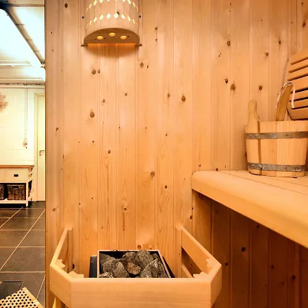 Luxurious Holiday In Vielsalm With Sauna Casa vacanze Grand-Halleux
